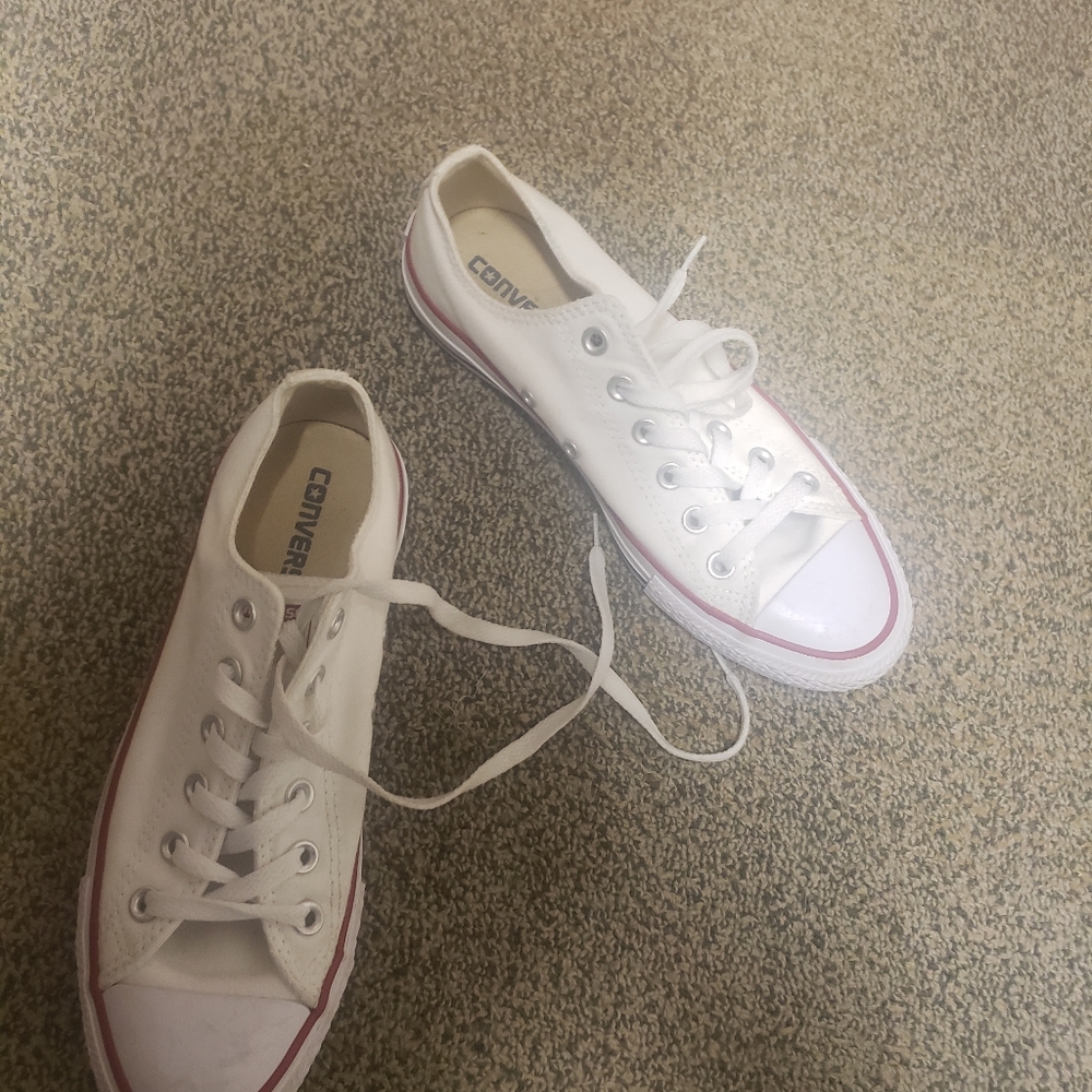 White low top converse